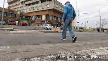 Modena, via Canaletto: «Strisce pedonali invisibili Tutta la viabilità della zona deve essere migliorata» - La Gazzetta di Modena