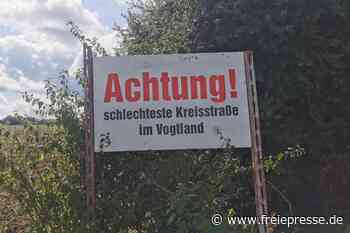 "Schlechteste Kreisstraße im Vogtland": Kein Baustart in Sicht - Freie Presse