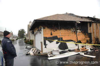 Townhouse destroyed by early-morning fire in Chilliwack on Remembrance Day – Chilliwack Progress - Chilliwack Progress