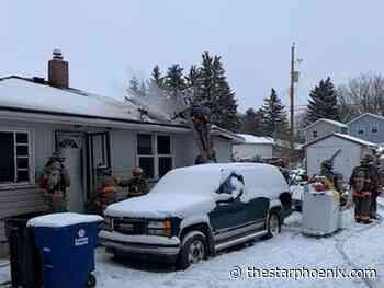 Burning barrel inside Saskatoon home contributed to Avenue L house fire
