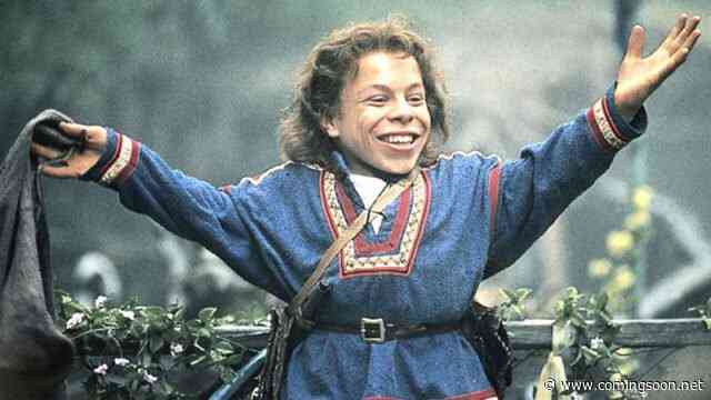 Warwick Davis Introduces the Cast of Willow in New Video