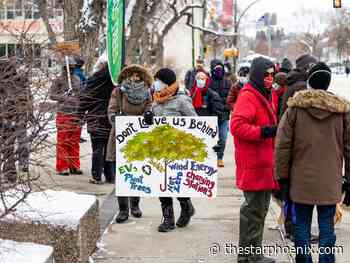 Group rallies at Saskatoon City Hall for climate action