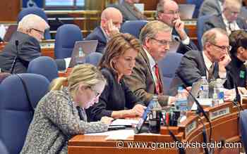 North Dakota plan to spend hundreds of millions in federal coronavirus aid sent to governor's desk - Grand Forks Herald
