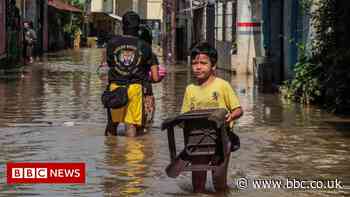 COP26: Climate talks into overtime as nations near deal