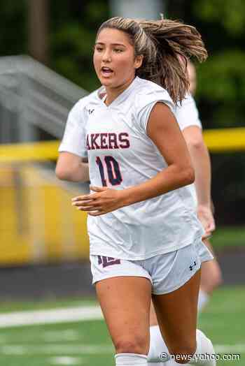 Mountain Lakes girls soccer outlasts Hawthorne in marathon sectional-title shootout - Yahoo News