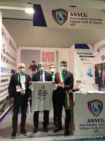 Parma, il Sindaco Pizzarotti insieme all’ANVCG per dire “Stop alle bombe sui civili” - Emilia Romagna News 24