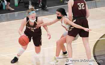 WATCH: Fergus Falls basketball duo signs, Shanley's Skarperud staying home in WDAY's 10 PM sportscast for Nov. 10th - INFORUM