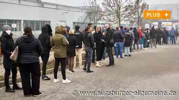 Impfzentrum in Augsburg überlaufen: So war die Stimmung vor Ort