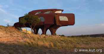 'Steel House,' an iconic piece of Panhandle architecture, goes on sale - KUT