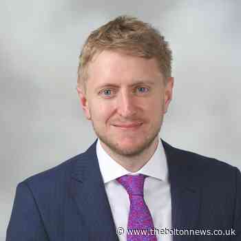 MP Mark Logan lays tribute for Bolton's fallen soldiers - The Bolton News