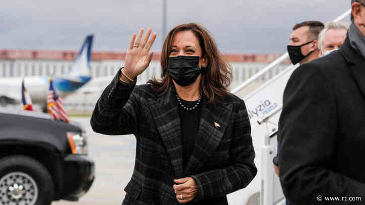 Celebration of Kamala Harris’ trip as ‘gaffe-free’ stuns conservatives and liberals alike