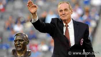 S. Huff, hard-hitting HOF linebacker, dies at 87