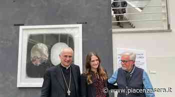 Arte e spiritualità: in Cattolica William Xerra espone l'opera 'Vive' - piacenzasera.it - piacenzasera.it