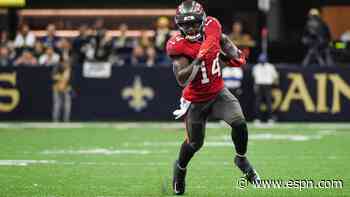 Sources: Bucs expect Godwin (foot) to play Sun.