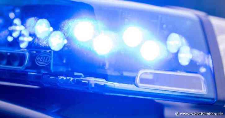 Schneise der Zerstörung: Unkontrollierter Lkw fährt über A3