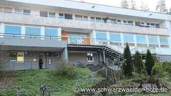 Kreistag Calw - Flüchtlinge rücken wieder ins Blickfeld - Schwarzwälder Bote