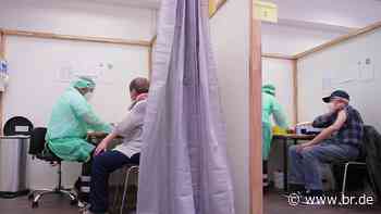 Corona-Ticker Schwaben: Großer Andrang beim Impfen in Augsburg - BR24