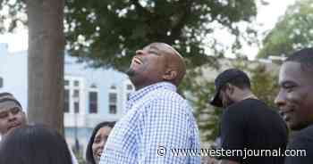 Man Walks Free 24 Years After Wrongful Conviction: A Key Witness Lied on the Stand
