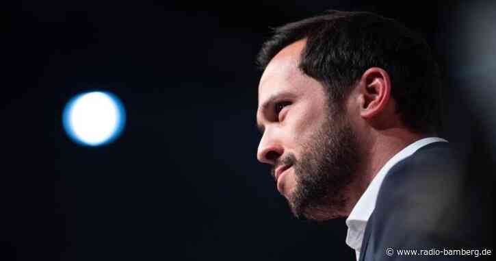 FDP-Chef Hagen für Corona-Impfpflicht für Pflegeberufe