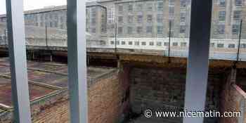 Une détenue radicalisée tente de s'échapper de la prison de Fresnes en perçant un trou dans sa cellule