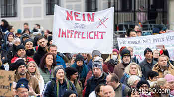 Austria orders lockdown for unvaccinated people as COVID cases soar