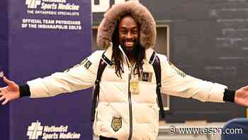 NFL Week 10 fashion: A lesson in how to dress for a snow game