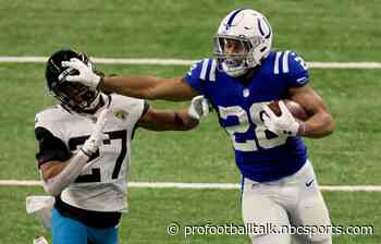 Colts return a blocked punt for a touchdown, lead Jaguars 10-0