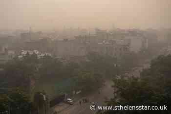 Smog chokes Indian capital as air pollution levels soar - St Helens Star