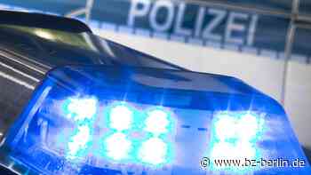 Einsatzkräfte mit Steinen und Flaschen beworfen – BZ Berlin - B.Z. – Die Stimme Berlins