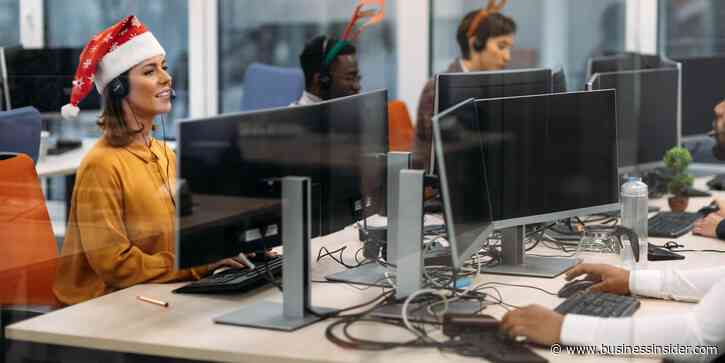 4 ways managers can check in with their employees during a stressful holiday season