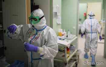 Russia's new daily coronavirus cases remain above 30,000 for a month — crisis center - TASS