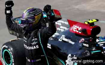 Hamilton lacht over duel Verstappen: "Mijn mindset was: 'Ik kom je halen'" - GPblog.com Nederland