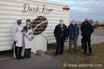 Leduc RCMP officers chat with public over coffee - Leduc Representative