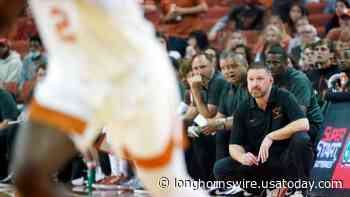 Five-star small forward Dillon Mitchell officially signs with Texas - Longhorns Wire