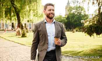 People do about 1,000 extra steps a day when they have a COFFEE, study finds 