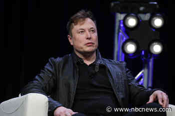 Elon Musk targets Sen. Bernie Sanders over tax tweet: 'I keep forgetting that you’re still alive'