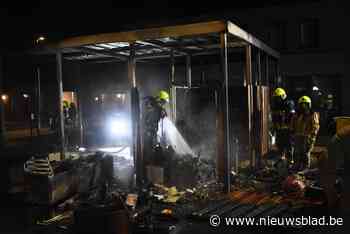 Opslagruimte brandt uit