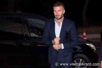 🎥 WAANZINNIG! Beckham etaleert ongelooflijke traptechniek en schildert kunstwerk met... geverfde ballen