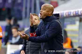Kompany blikt terug op start van trainerscarrière: &quot;Er is politiek en chaos bij een voetbalclub&quot;