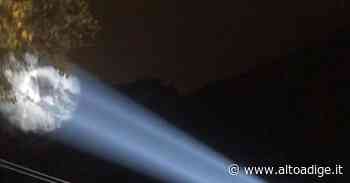 Arco, base jumper recuperato illeso in parete - Cronaca - Alto Adige