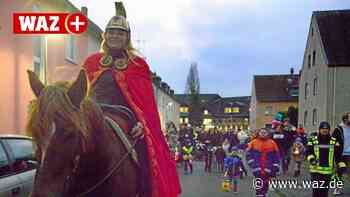 Witten: Die besten Bilder vom Martinszug in Herbede - Westdeutsche Allgemeine Zeitung