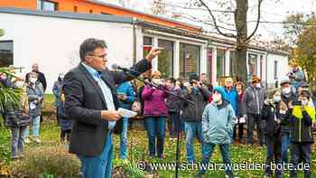 Spektakuläre Aktion: Mötzinger Kirche hat ihre Spitze wieder