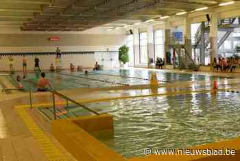 Reserveren om ’s avonds of in het weekend te zwemmen in Breevenbad