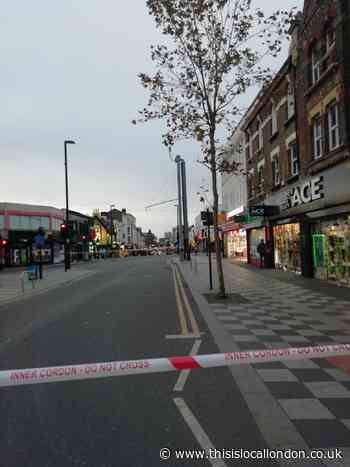 Travel disrupted after West Croydon controlled explosion