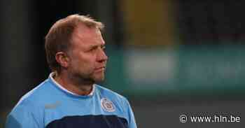 Football Talk. Norwich kiest Dean Smith als nieuwe coach - Lokeren-Temse neemt afscheid van Chris Janssens - Het Laatste Nieuws