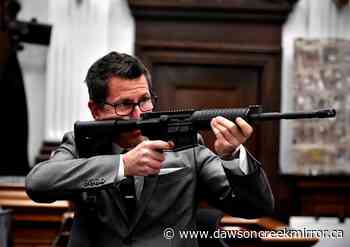 Jury begins deliberations at Kyle Rittenhouse murder trial - Dawson Creek Mirror