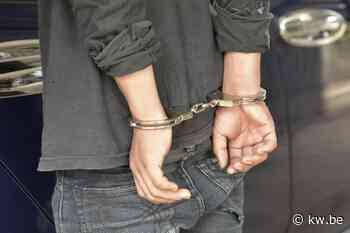 Man uit Tielt blijft in de cel voor moordpoging op agenten - KW.be - KW.be