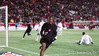 Larin strikes twice as Canada ascends to top of World Cup qualifying group with win over Mexico