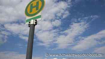 Vorfall in Rohrdorf: Junge Frau an Bushaltestelle rassistisch beschimpft