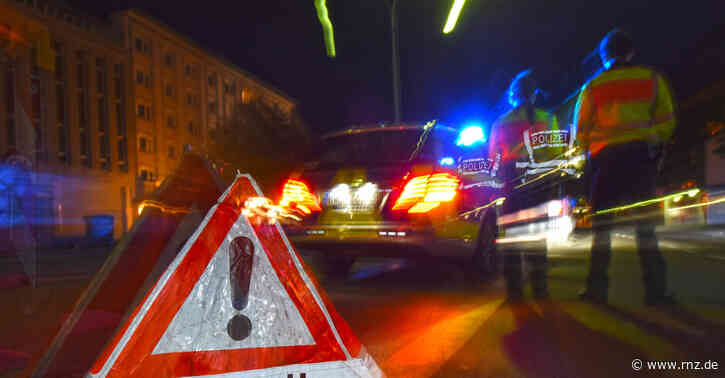 Mannheim:  15.000 Euro Schaden mit geparktem Auto